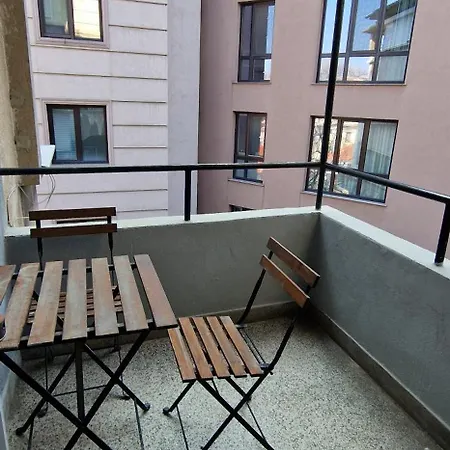 Apartment 2bd Heart Of Boheme Flat Free Parking Plowdiw